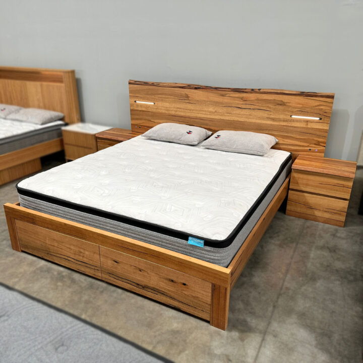 Clanton Marri Bed