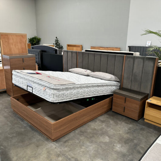 Orlando Gas Lift Bedroom Suites
