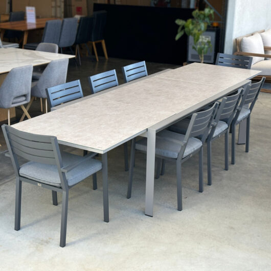 Rosy Outdoor Extension Dining Table - Grey